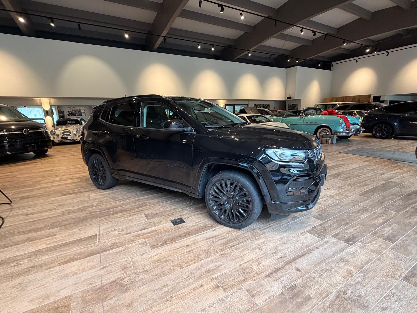JEEP Compass 1.3 T PHEV Night Eagle AWD-image-4