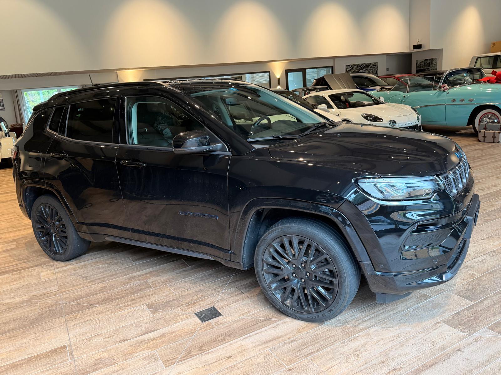 JEEP Compass 1.3 T PHEV Night Eagle AWD-image-11