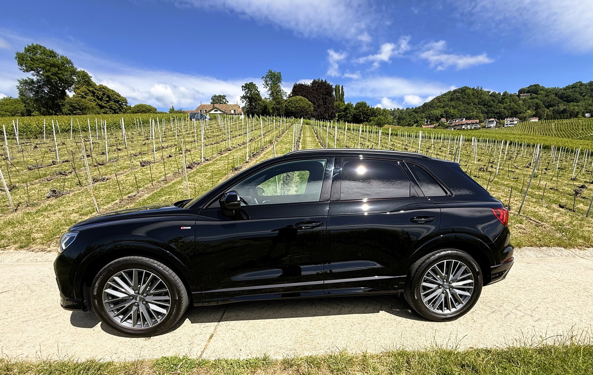 AUDI Q3 45 TFSI S line quattro S-tronic-showroom-element-2