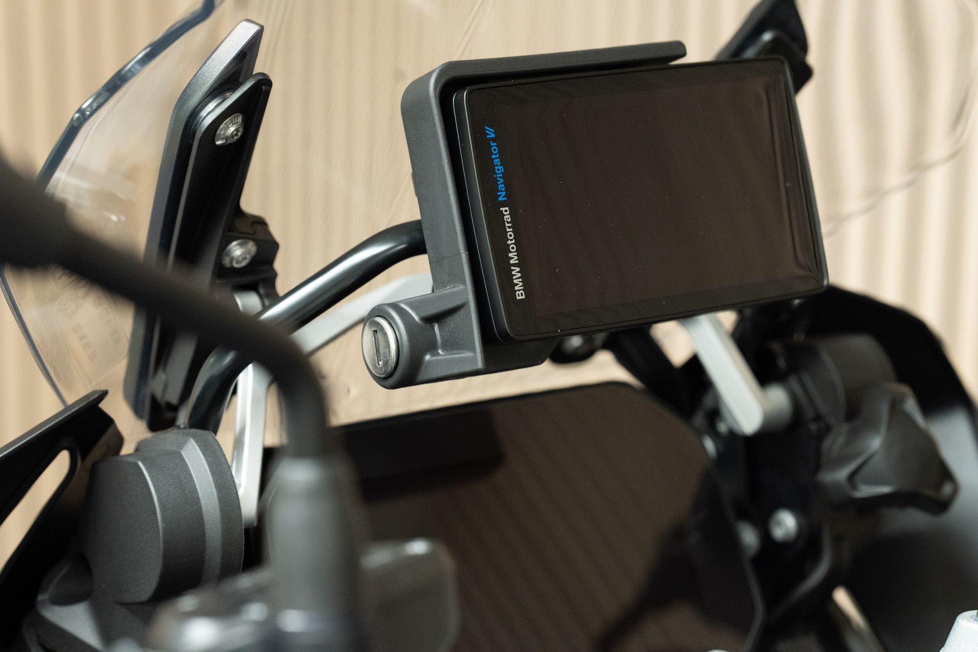 BMW R 1200 GS mit TFT-Display-image-2