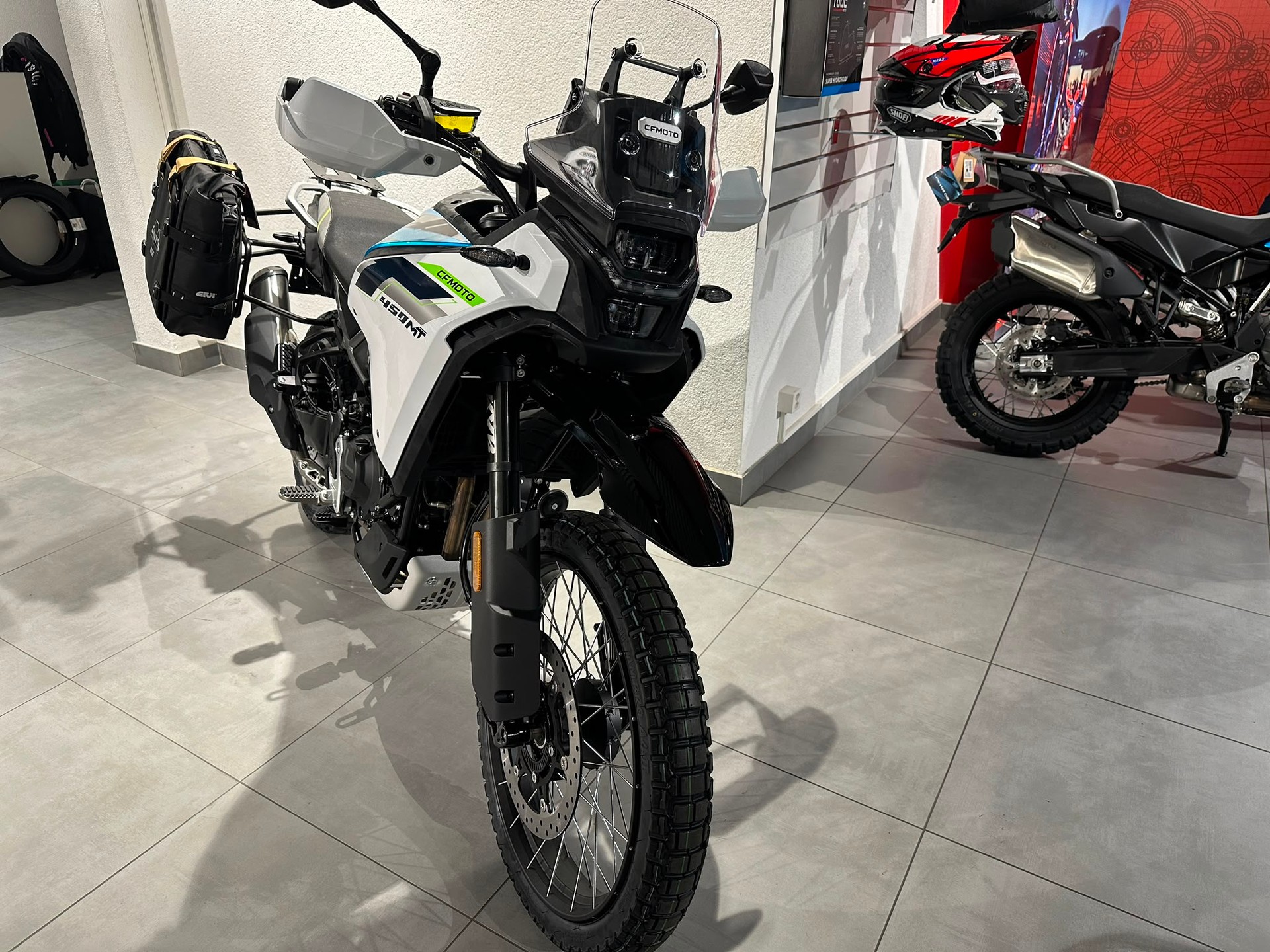 CF MOTO 450 MT | Neu | Seitenkoffer | Adventure Bike | A2 | Garantie-image-3