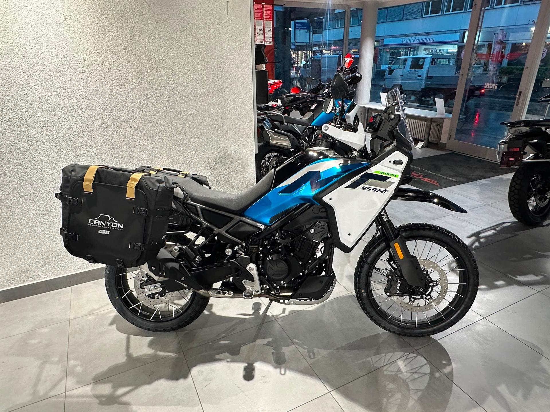 CF MOTO 450 MT | Neu | Seitenkoffer | Adventure Bike | A2 | Garantie-image-0
