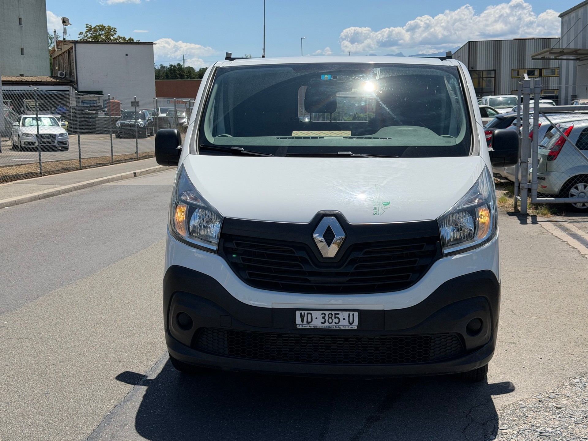 RENAULT Trafic 1.6 E.TwT. dCi125 2.9t Pro+ BusinessF.Br.L2-showroom-element-1