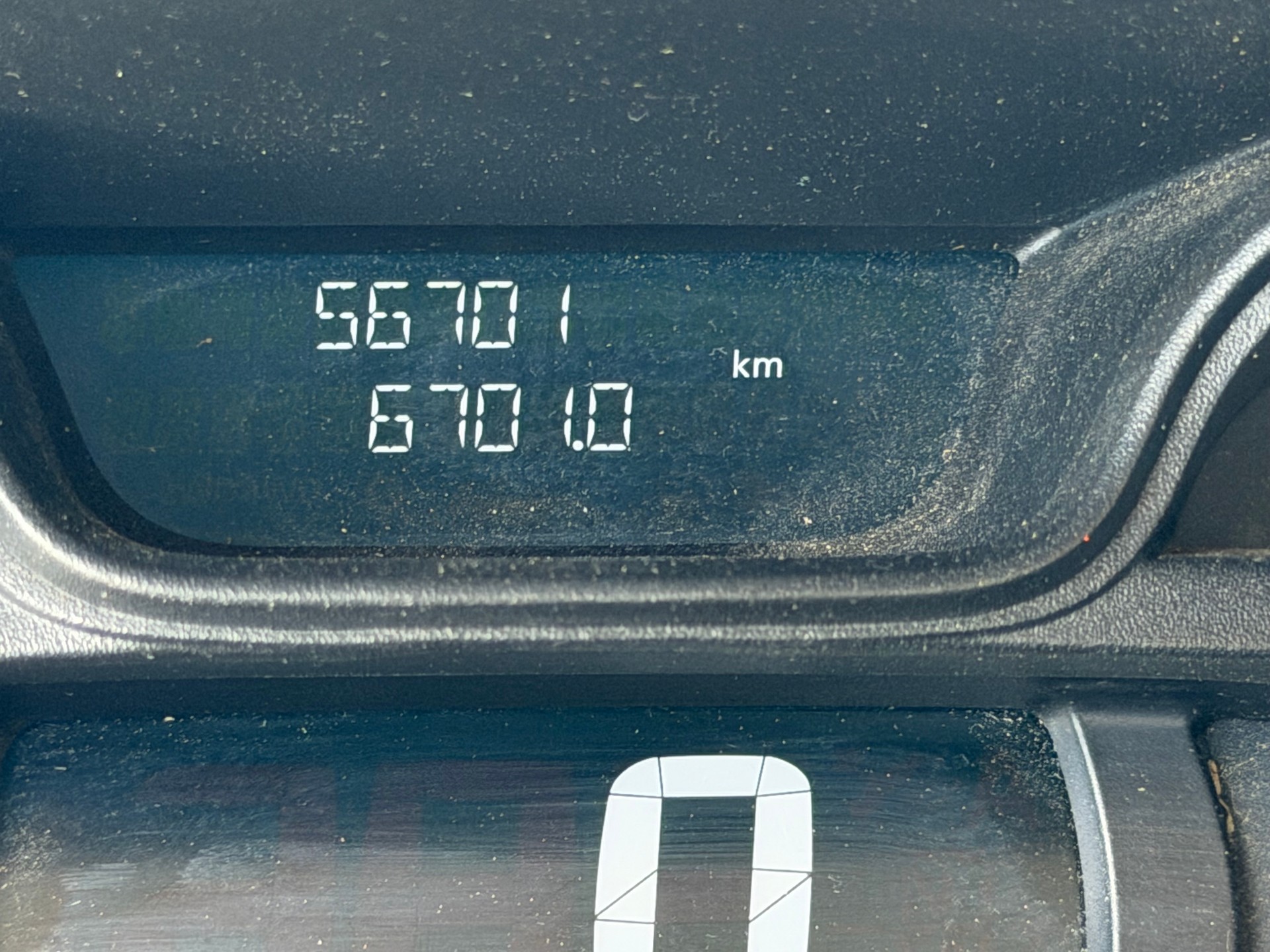 RENAULT Trafic 1.6 E.TwT. dCi125 2.9t Pro+ BusinessF.Br.L2-image-8