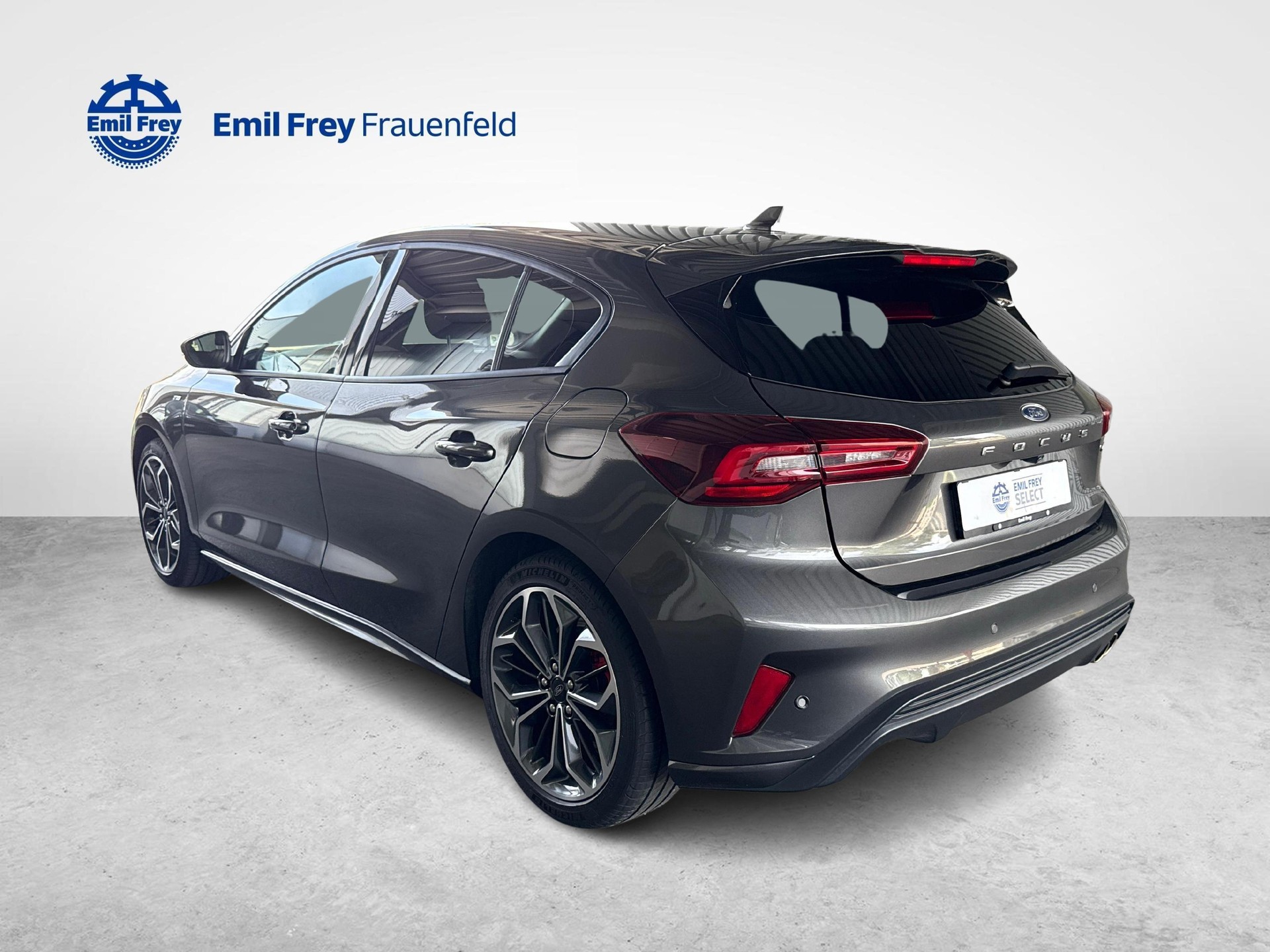 FORD Focus 1.0i EcoB Hybrid 155 ST-Line X-showroom-element-2