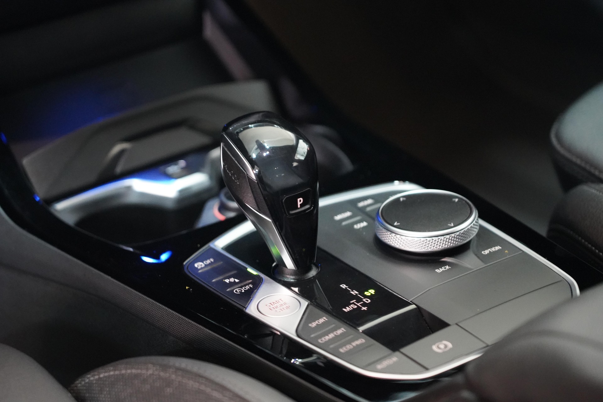 BMW 118i Steptronic-image-14