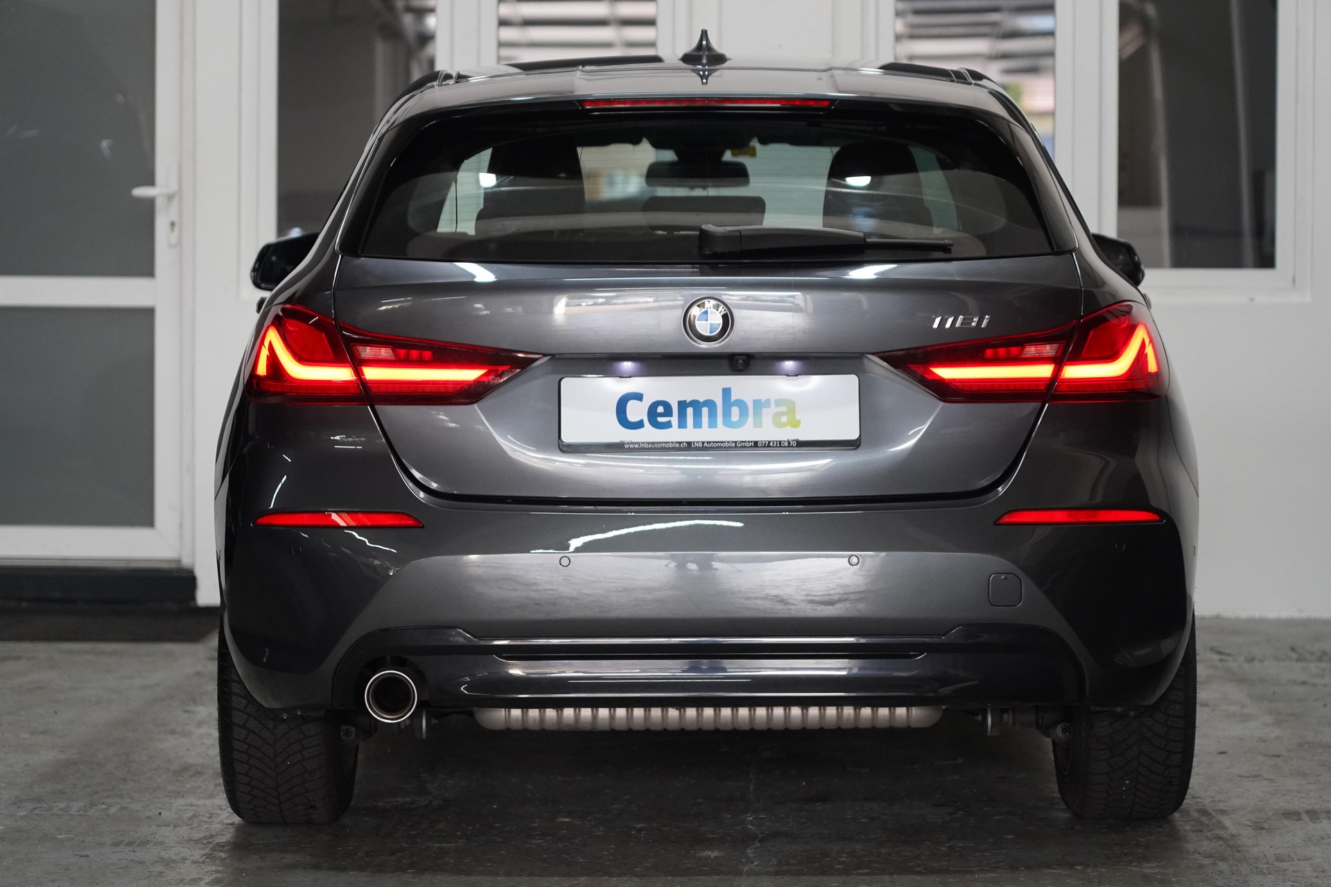 BMW 118i Steptronic-image-6