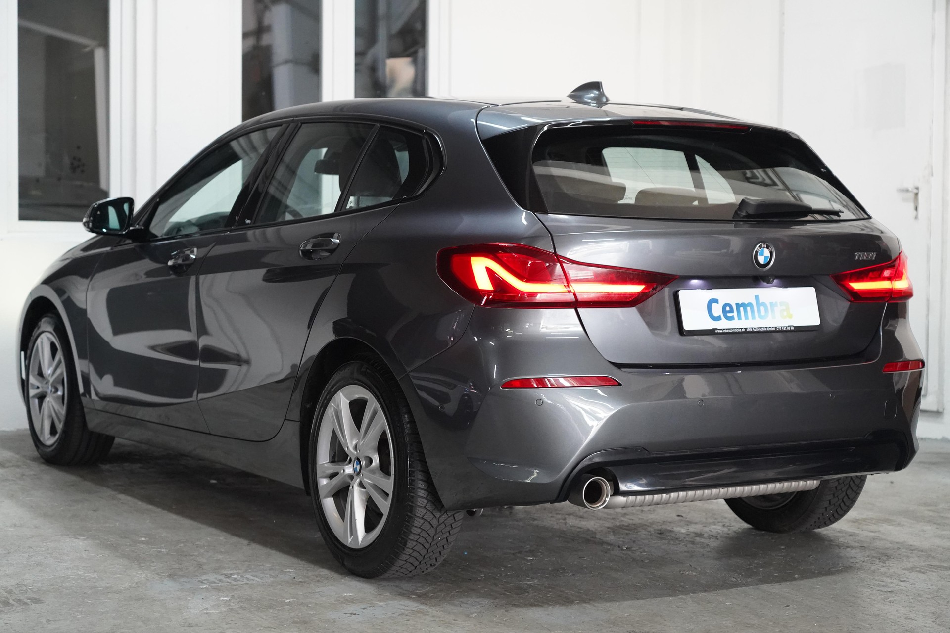BMW 118i Steptronic-image-5