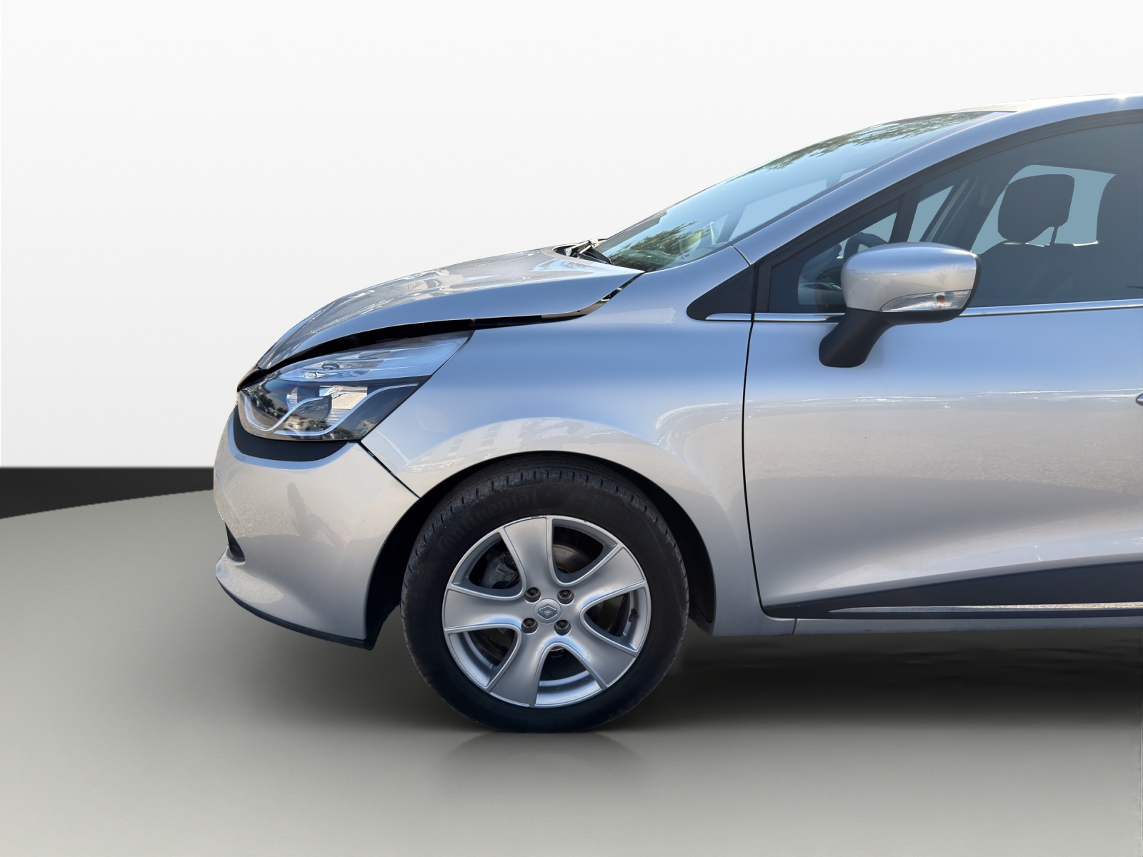 RENAULT Clio 0.9 12V Swiss Edition-image-20