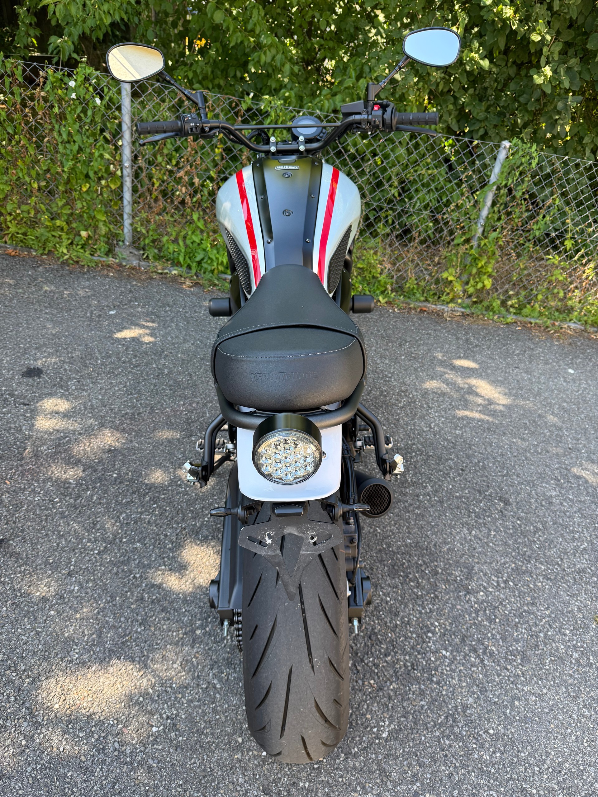 YAMAHA XSR 700 XTribute (35kW)-image-7