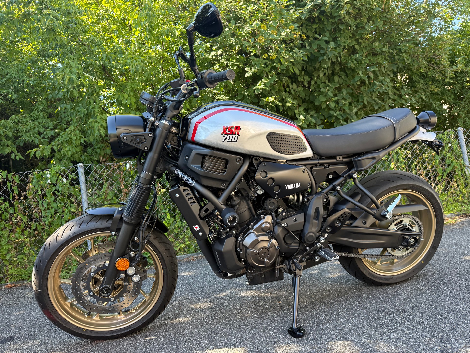 YAMAHA XSR 700 XTribute (35kW)-image-2