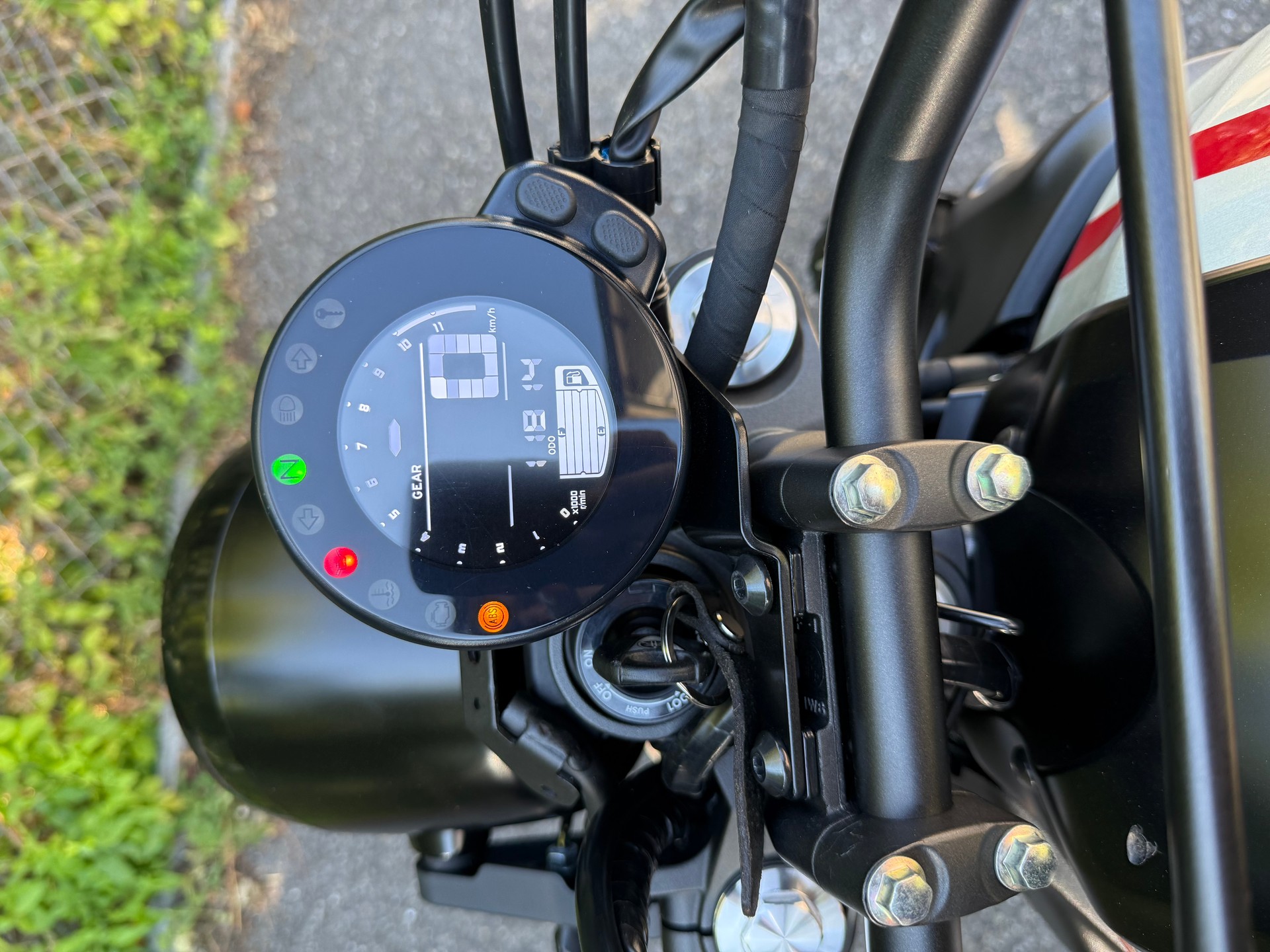 YAMAHA XSR 700 XTribute (35kW)-image-11
