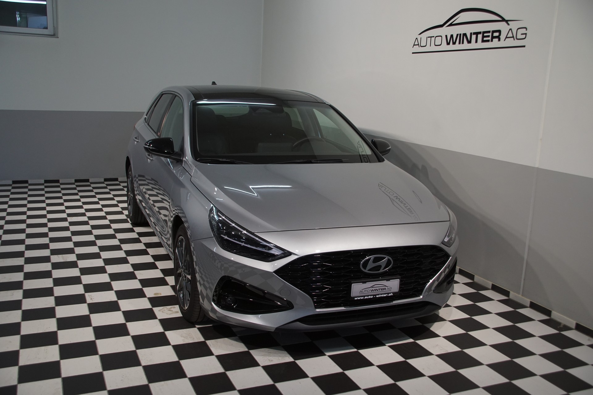 HYUNDAI i30 1.5 T-GDi Vertex 48V MH DCT *swiss*-image-3