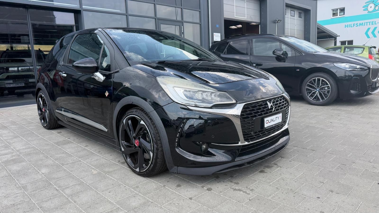DS AUTOMOBILES DS 3 1.6 THP Performance Black Spezial-image-9