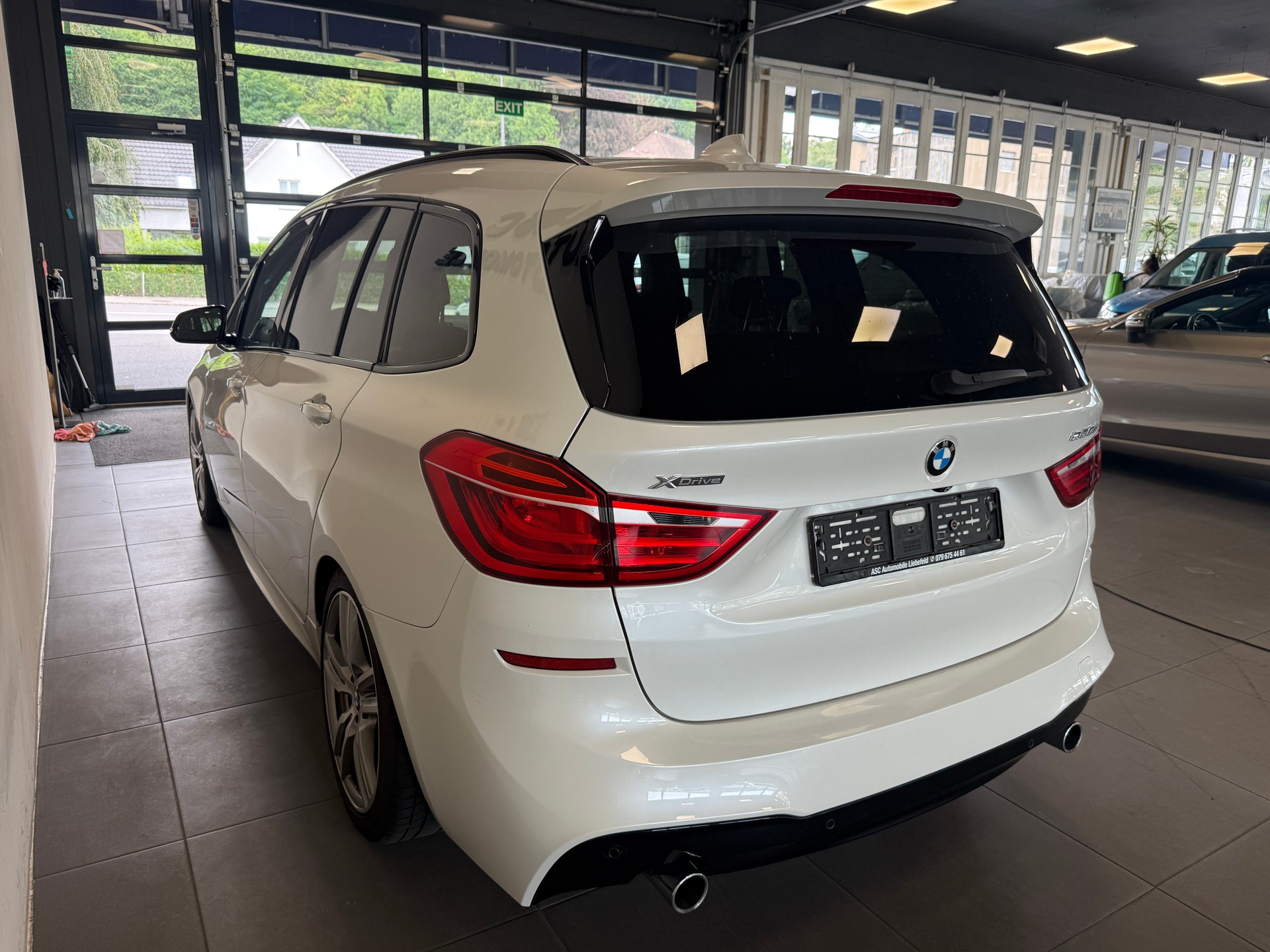 BMW 220d xDrive Gran Tourer M Sport Steptronic-image-4