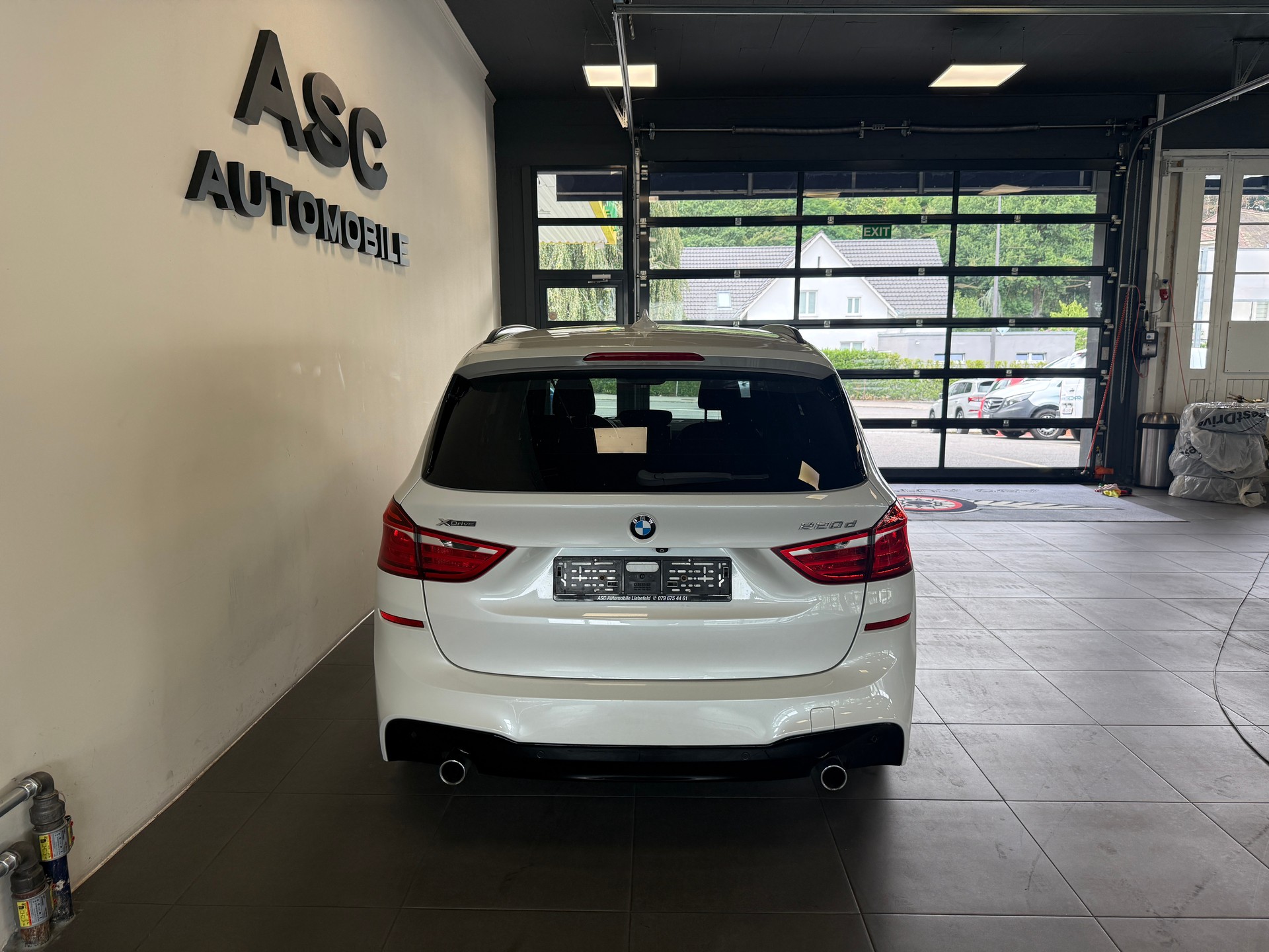 BMW 220d xDrive Gran Tourer M Sport Steptronic-showroom-element-3
