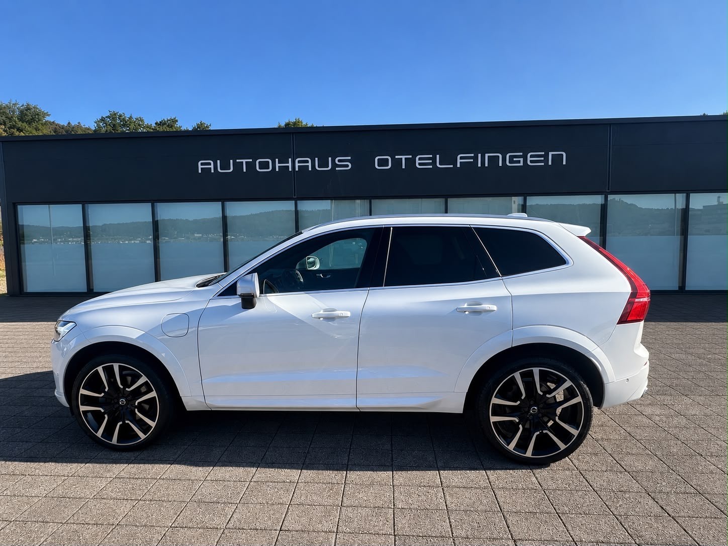 VOLVO XC60 2.0 T8 TE R-Design eAWD