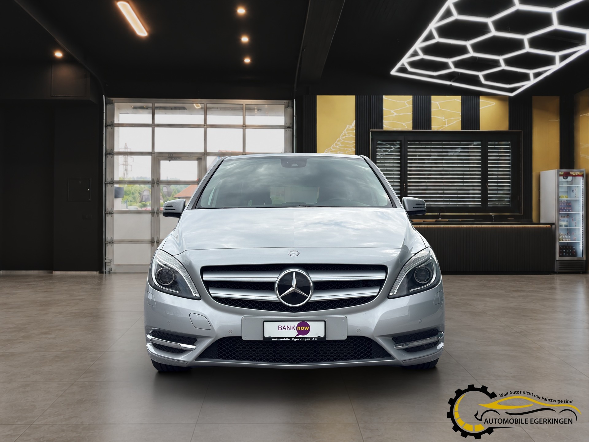 MERCEDES-BENZ B 180 CDI BlueEF-showroom-element-1