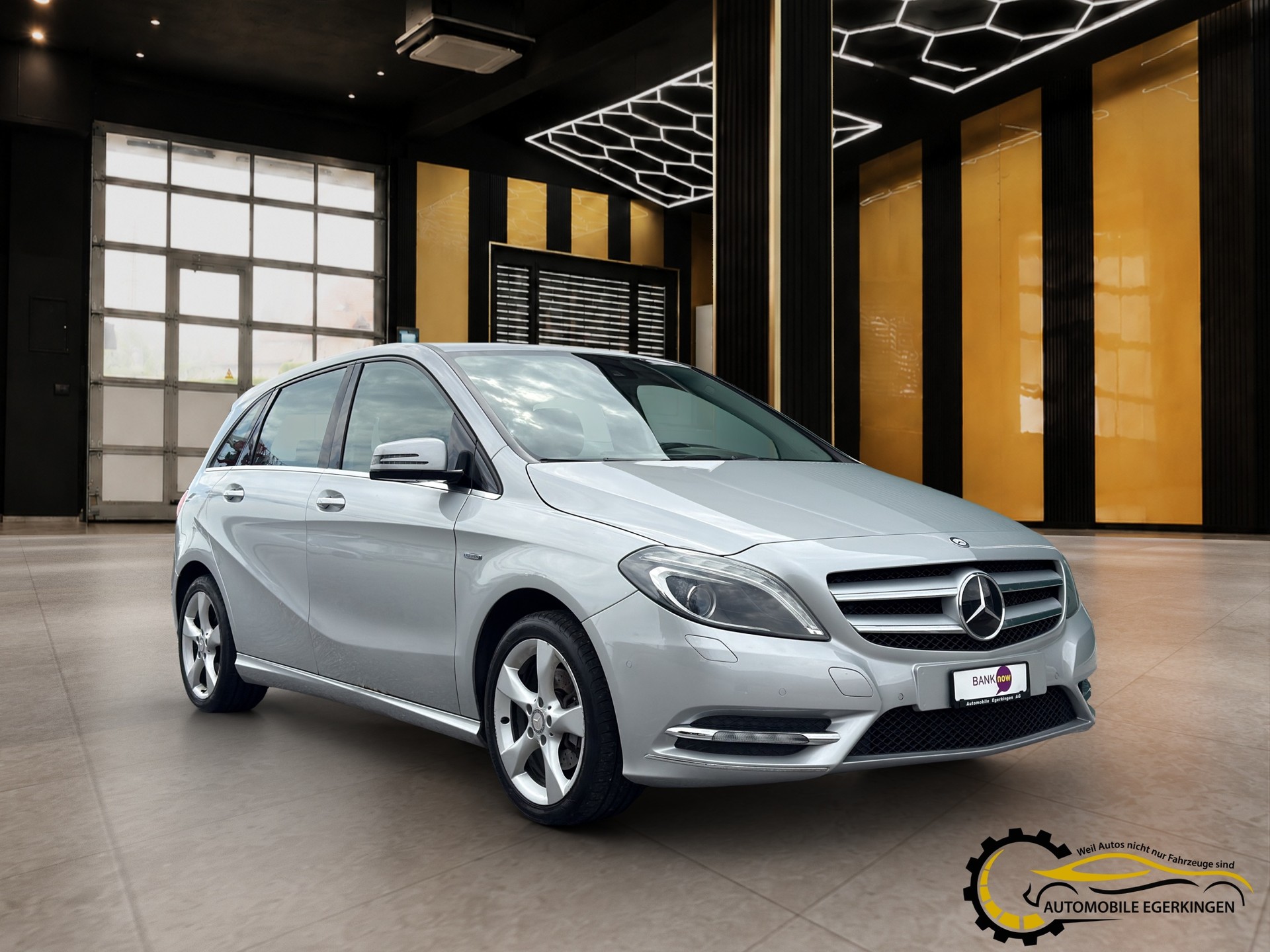MERCEDES-BENZ B 180 CDI BlueEF-showroom-element-2
