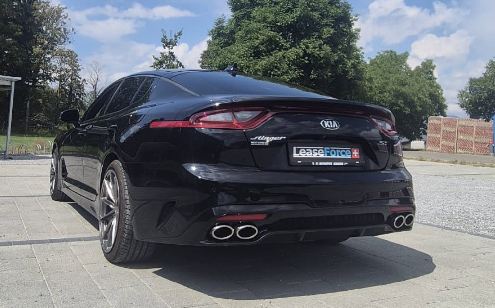 KIA Stinger 3.3 T-GDi GT Automat AWD-image-4