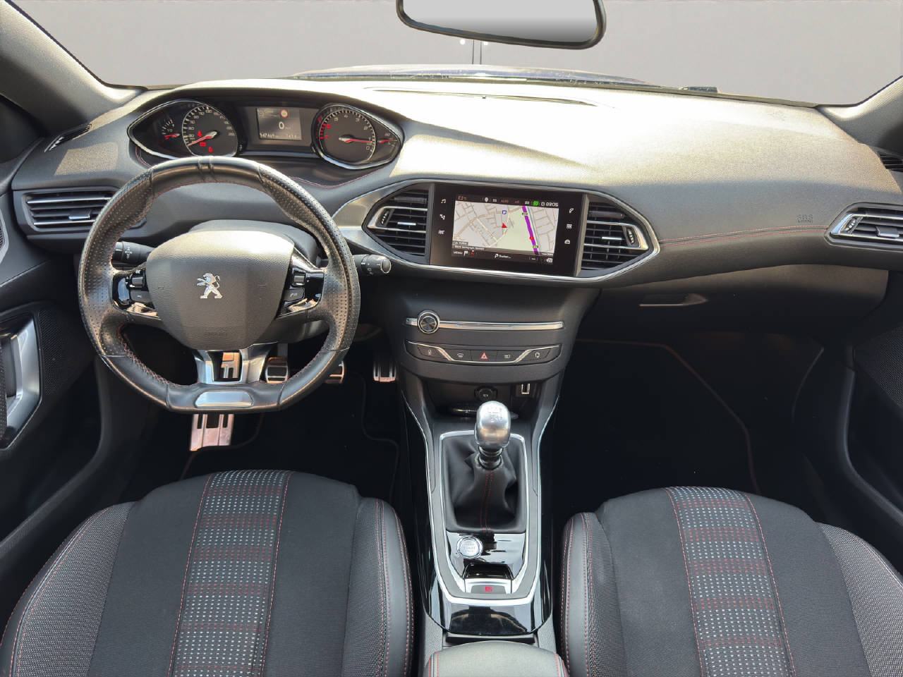 PEUGEOT 308 1.2 PureTech 130 Allure-image-6