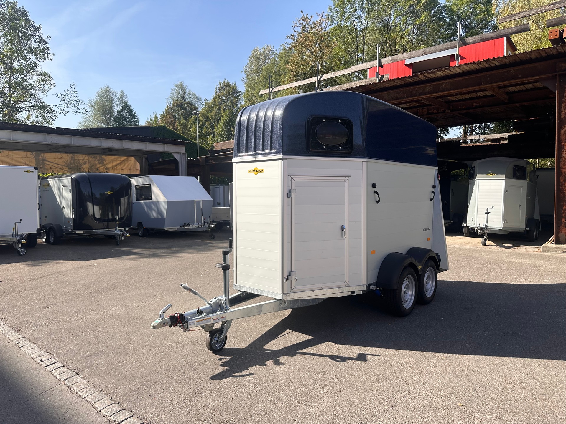 HUMBAUR Equitos Alu Plus 2400-showroom-element-3