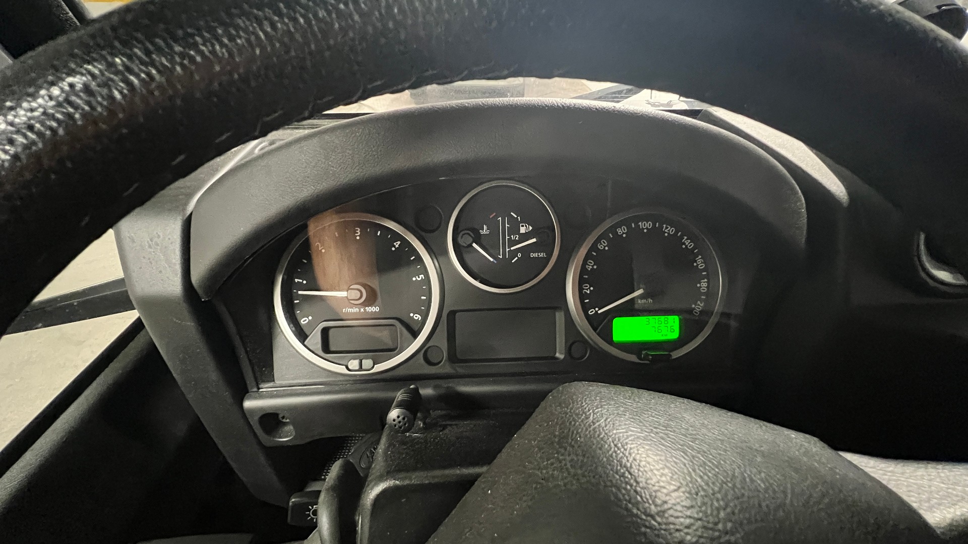 LAND ROVER 2.2 TD4 SW SE-image-9