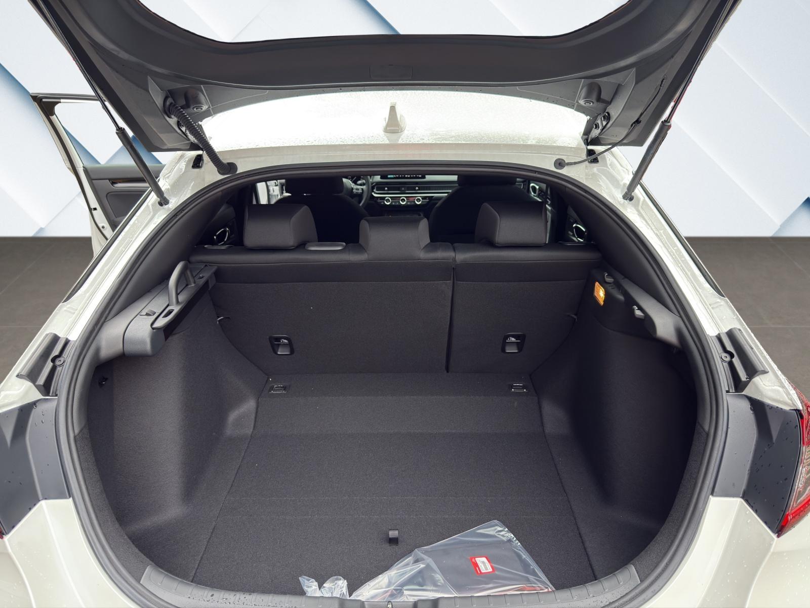 HONDA Civic 2.0 i-MMD Elegance-image-14