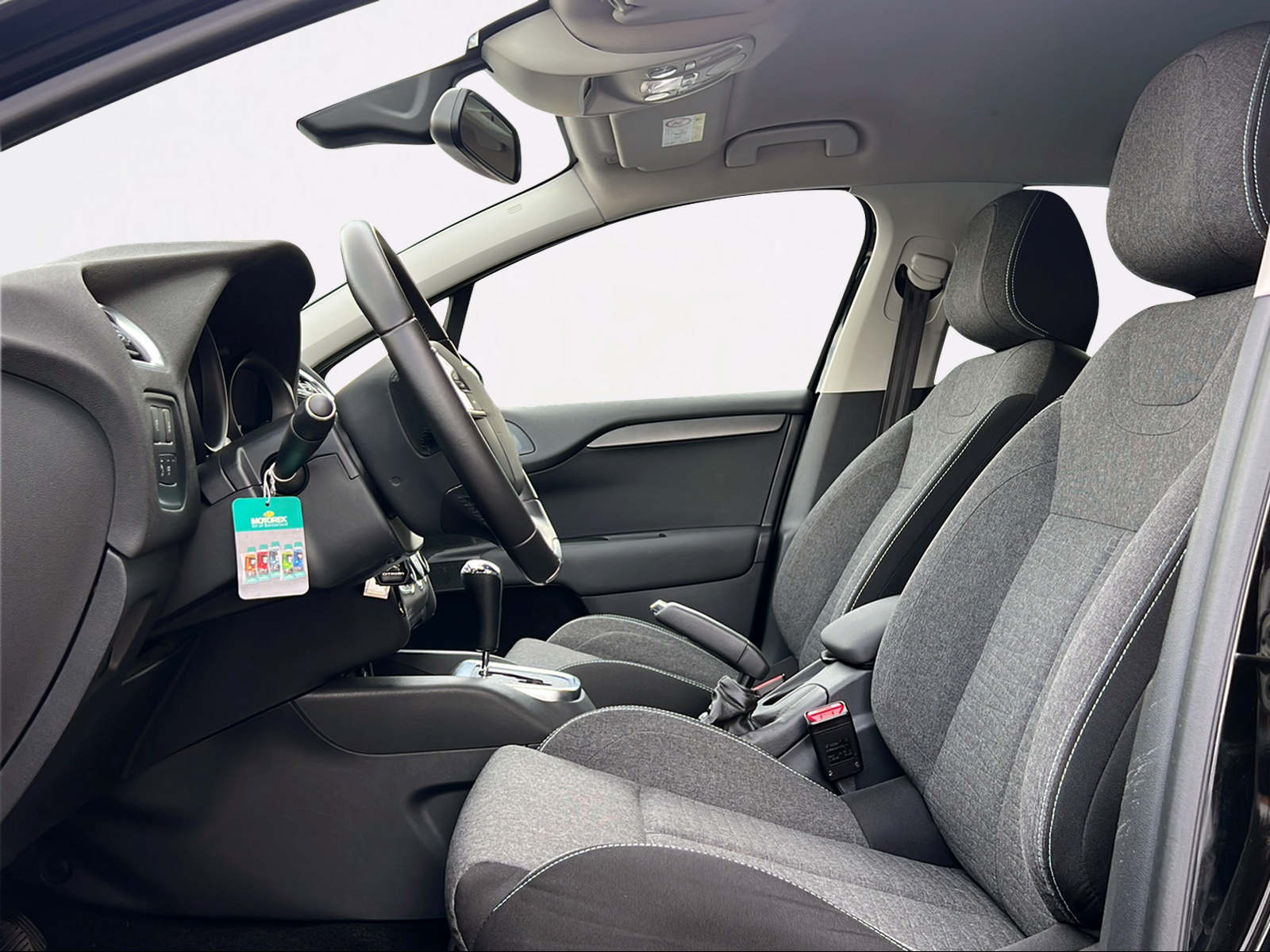 CITROEN C4 1.2 Pure Tech Feel Edition Automatic-image-14