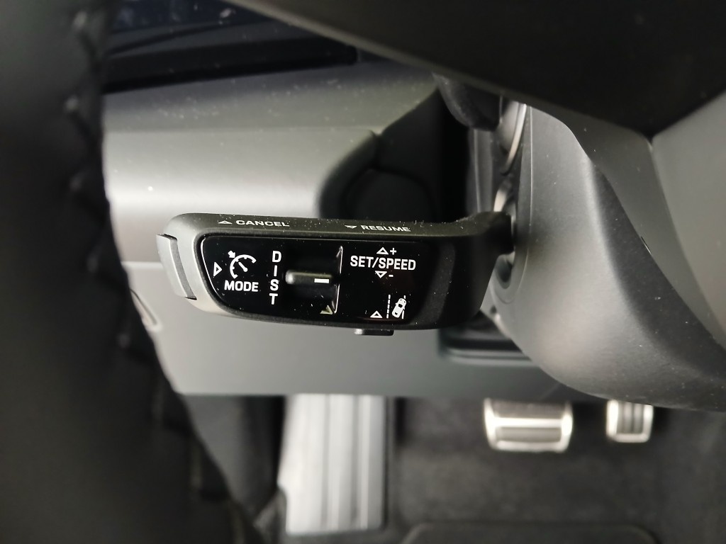 PORSCHE Macan Turbo 100kWh-image-14