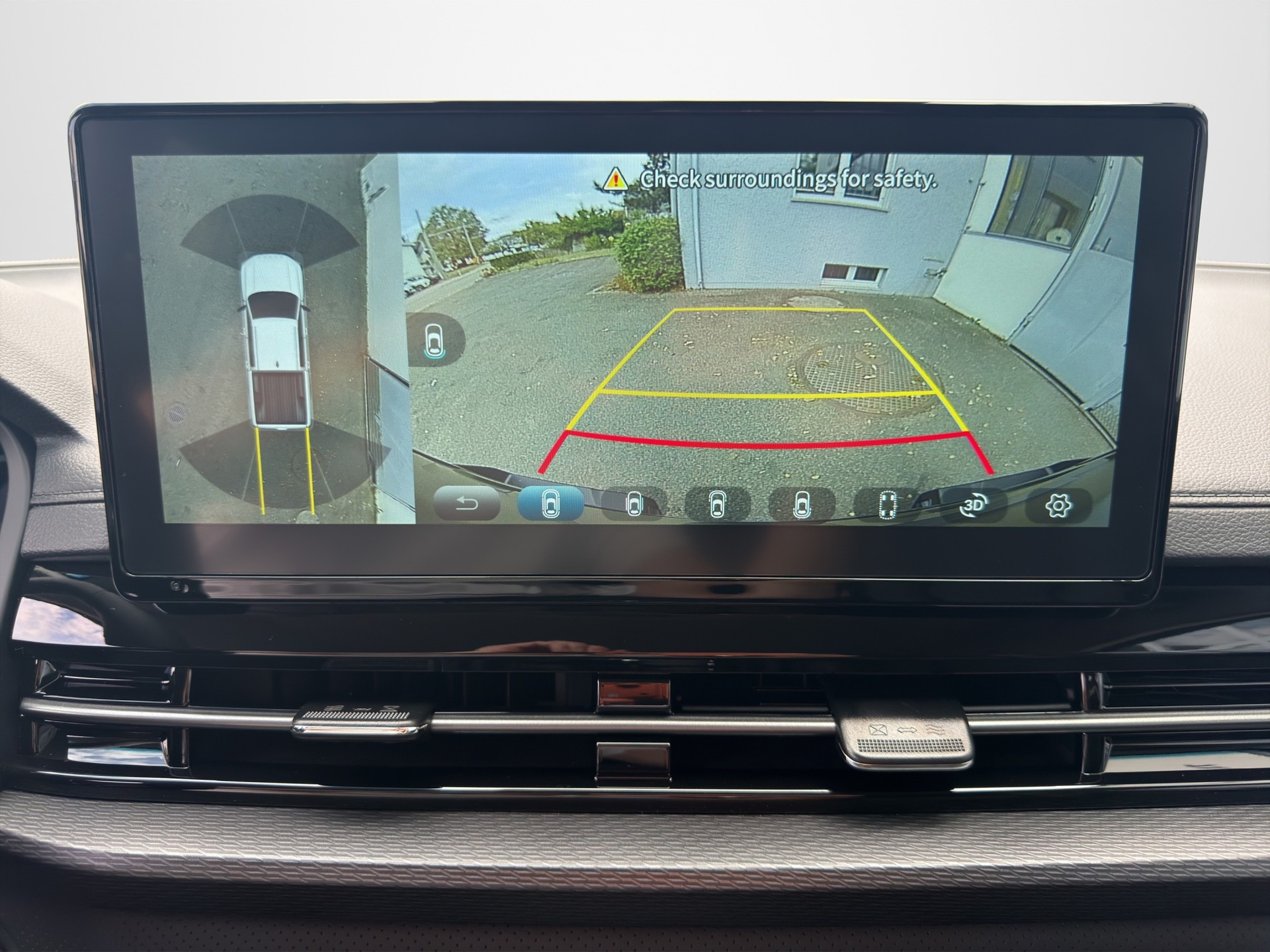 KGM-SsangYong Grand Musso 2.2 e-XDI Titanium-image-10