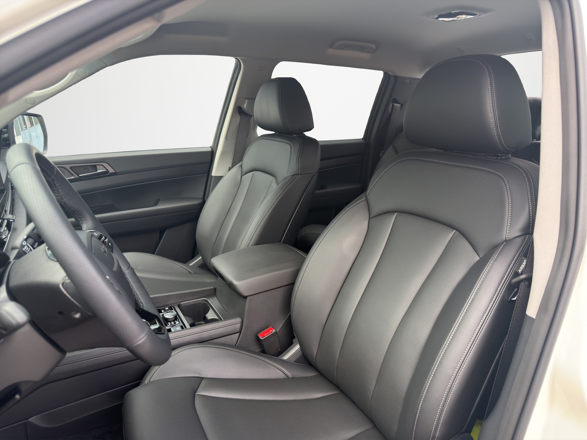 KGM-SsangYong Grand Musso 2.2 e-XDI Titanium-image-5