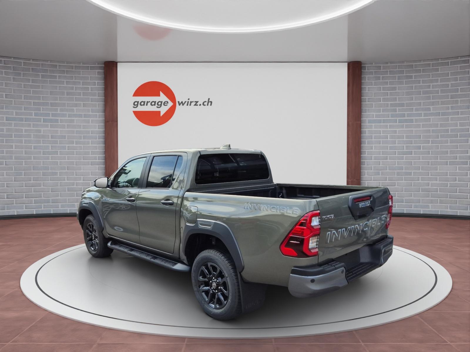 TOYOTA Hilux Double Cab.-Pick-up 2.8 D-4D MHEV 204 Invincible-showroom-element-2