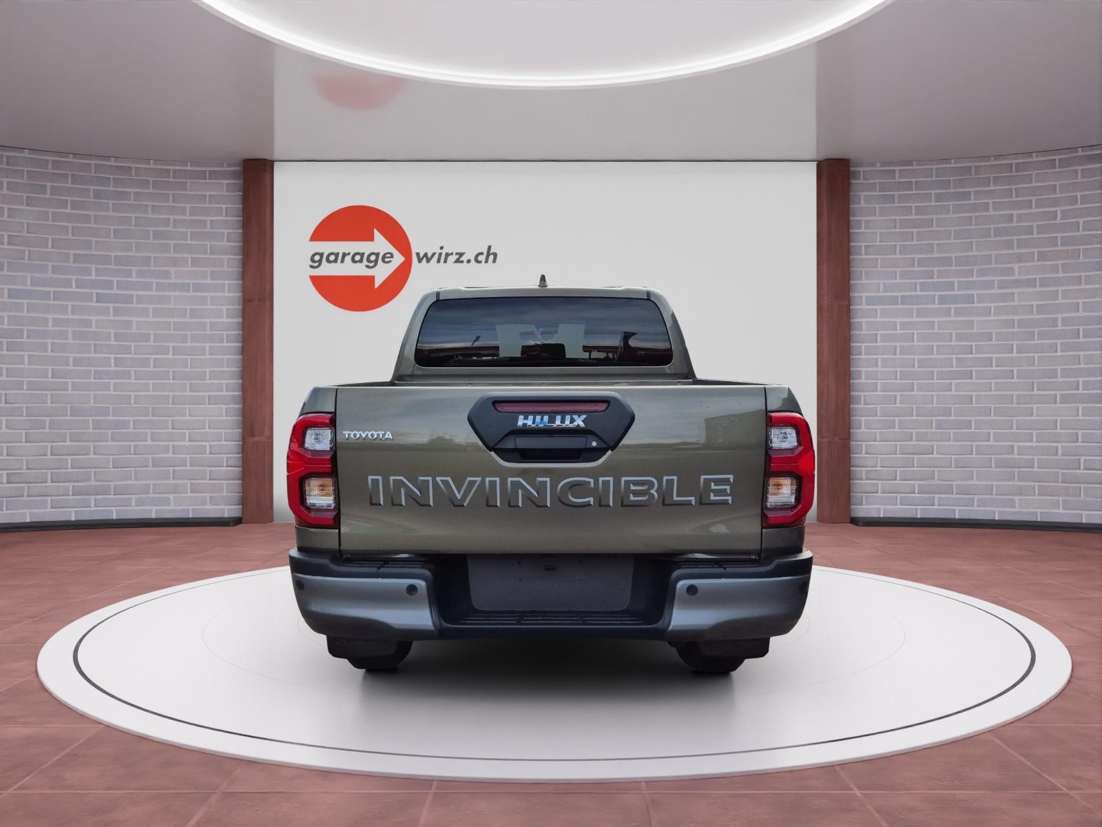 TOYOTA Hilux Double Cab.-Pick-up 2.8 D-4D MHEV 204 Invincible-showroom-element-3