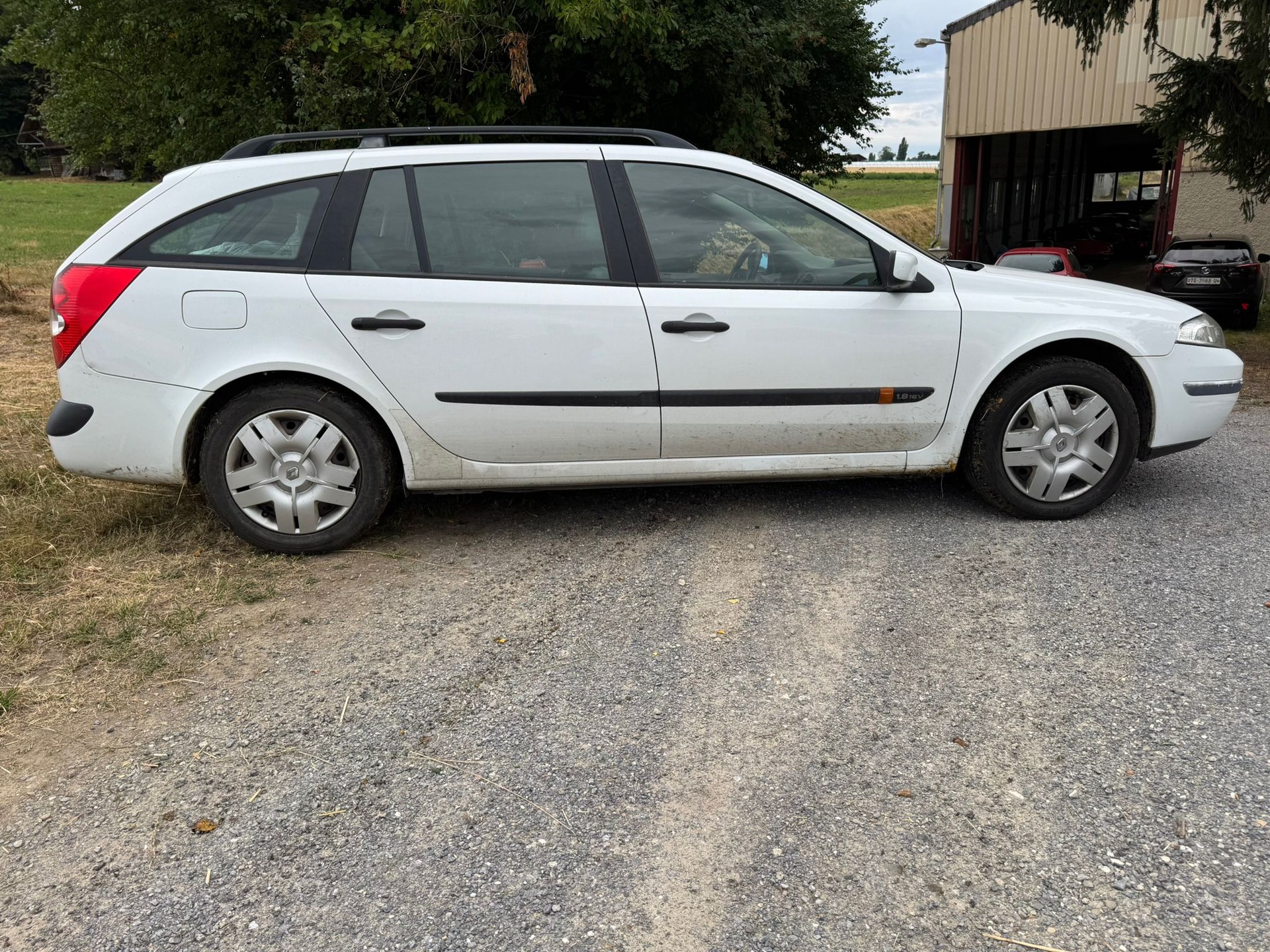 RENAULT Laguna Grandtour 1.8 16V Expression-image-4