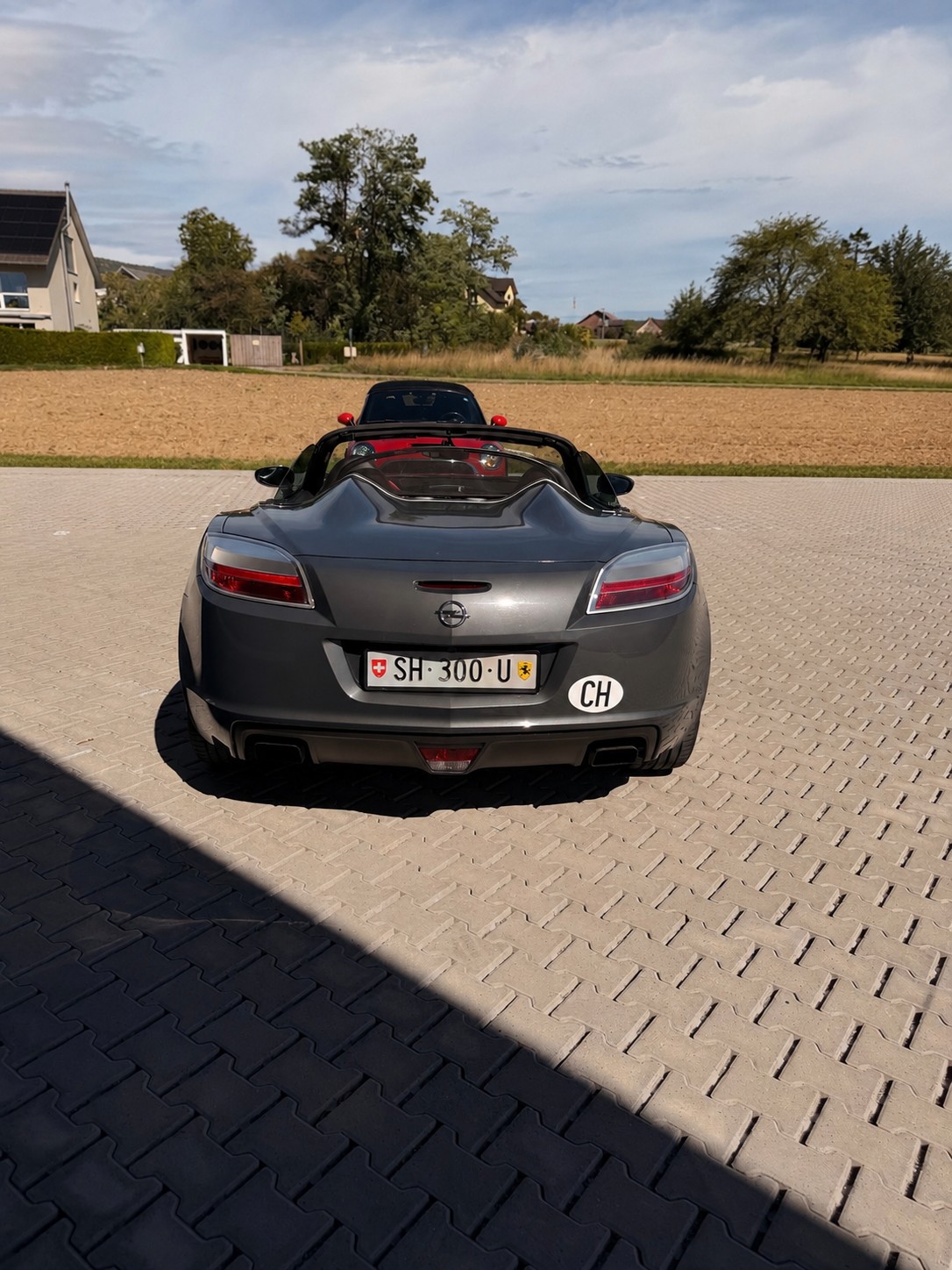 OPEL GT 2.0 Turbo-image-3