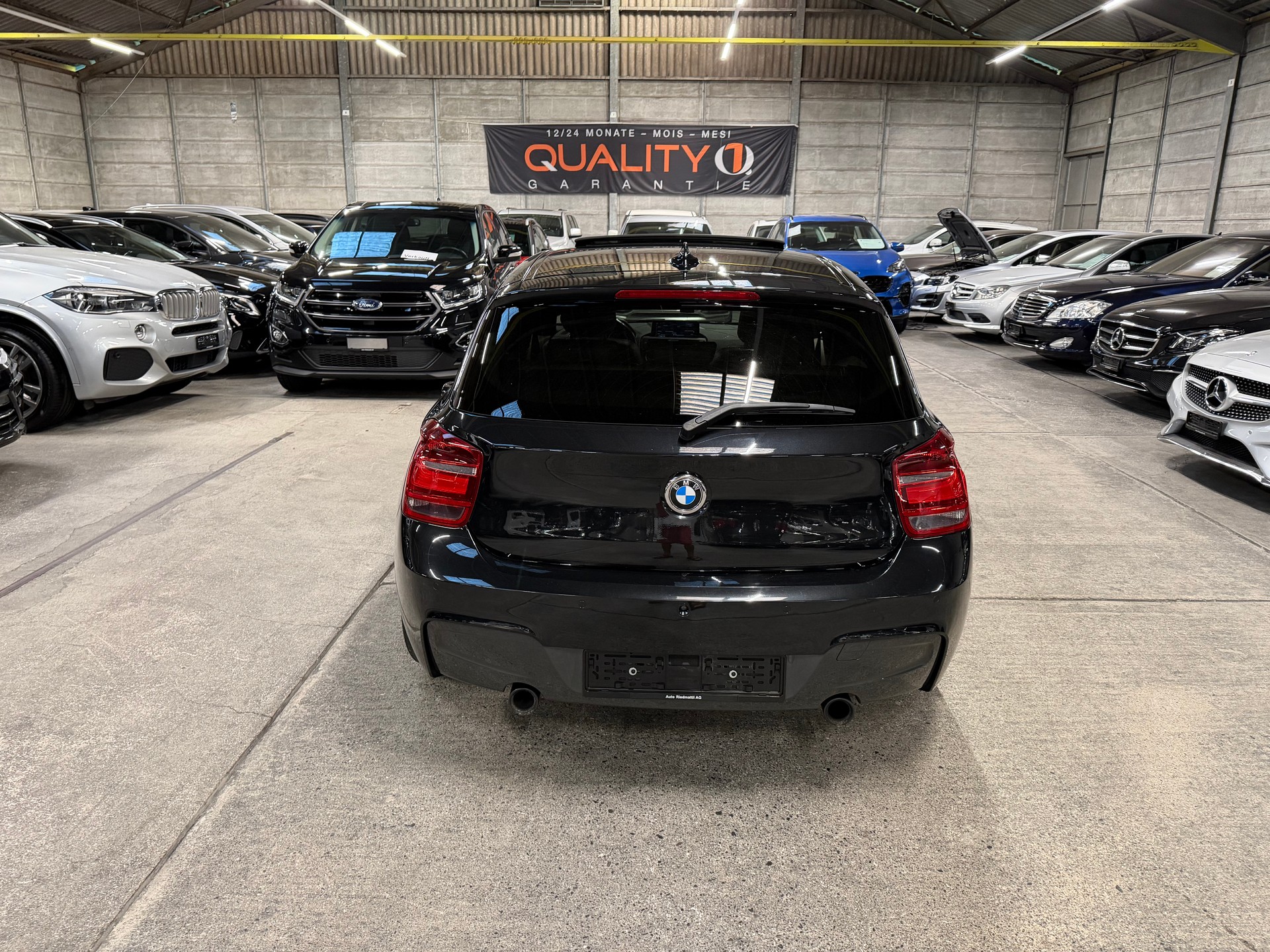 BMW M135i xDrive Steptronic-image-4