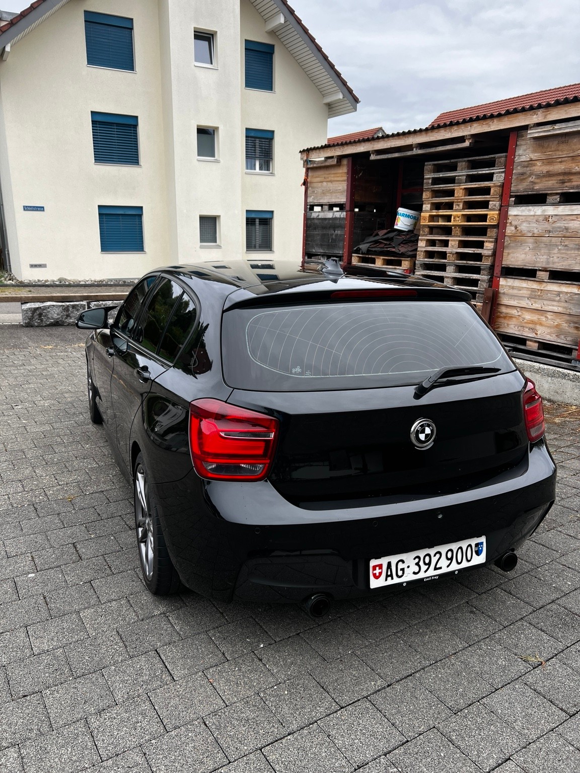 BMW M135i xDrive-image-2