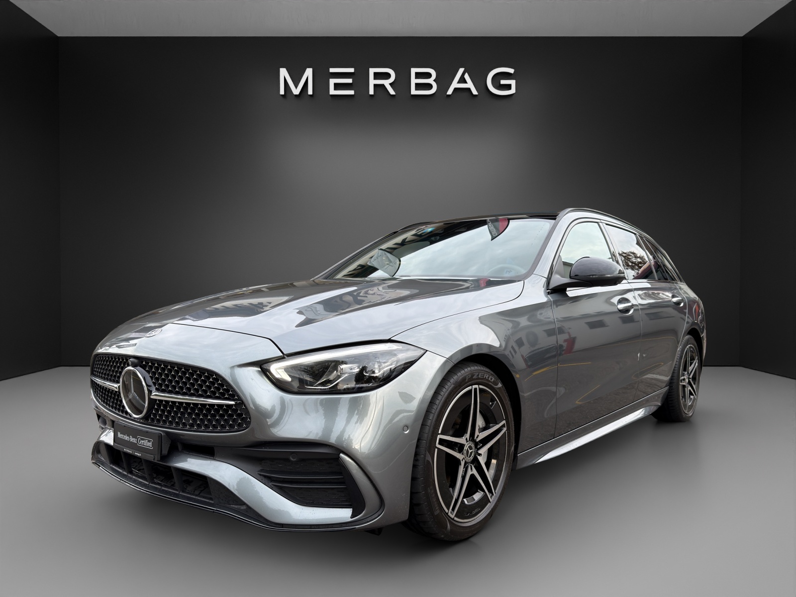 MERCEDES-BENZ C 220 d T 4Matic AMG Line-image-6