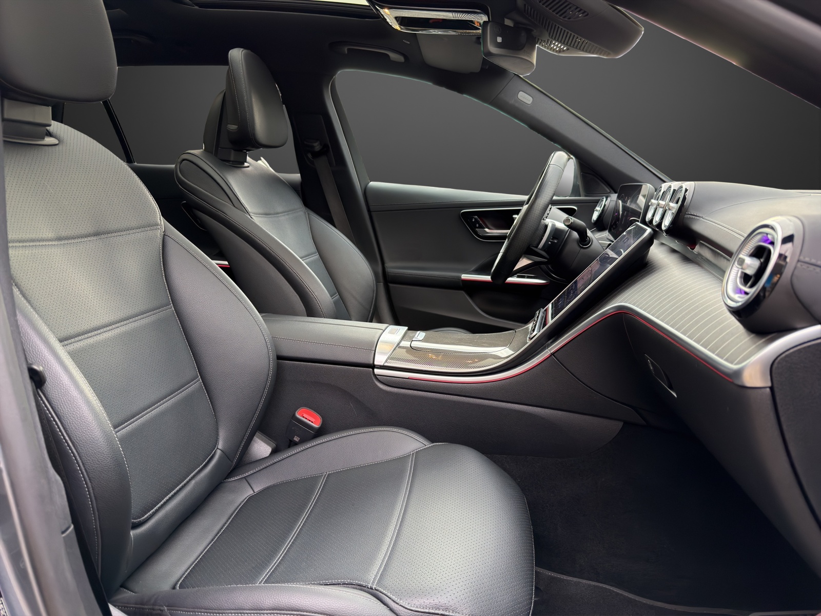 MERCEDES-BENZ C 220 d T 4Matic AMG Line-image-12