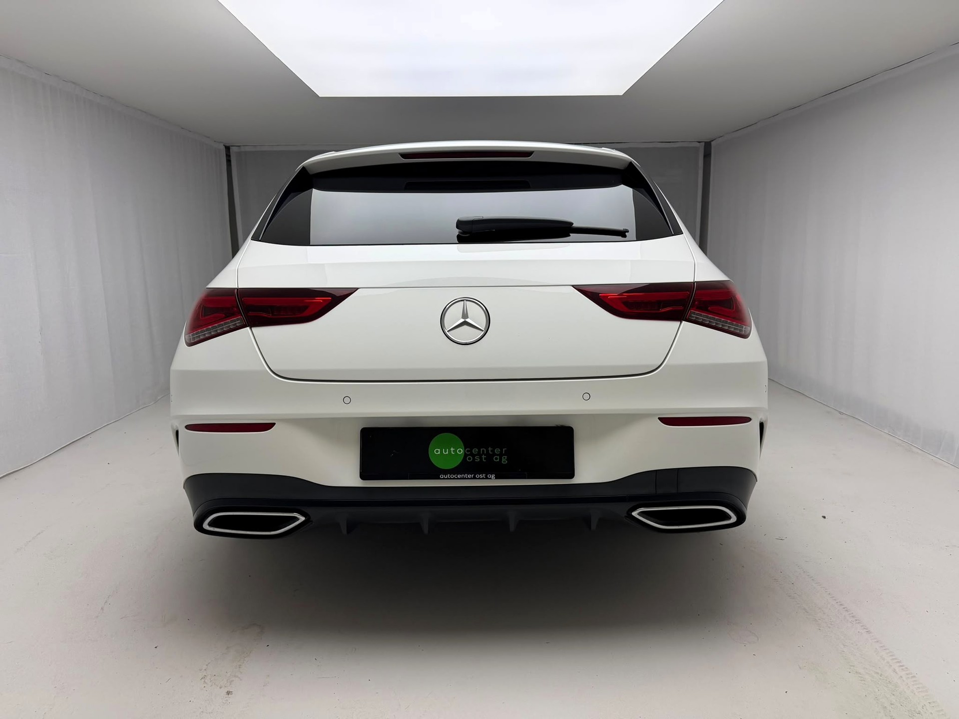 MERCEDES-BENZ CLA Shooting Brake 220 d 4Matic AMG Line-image-5