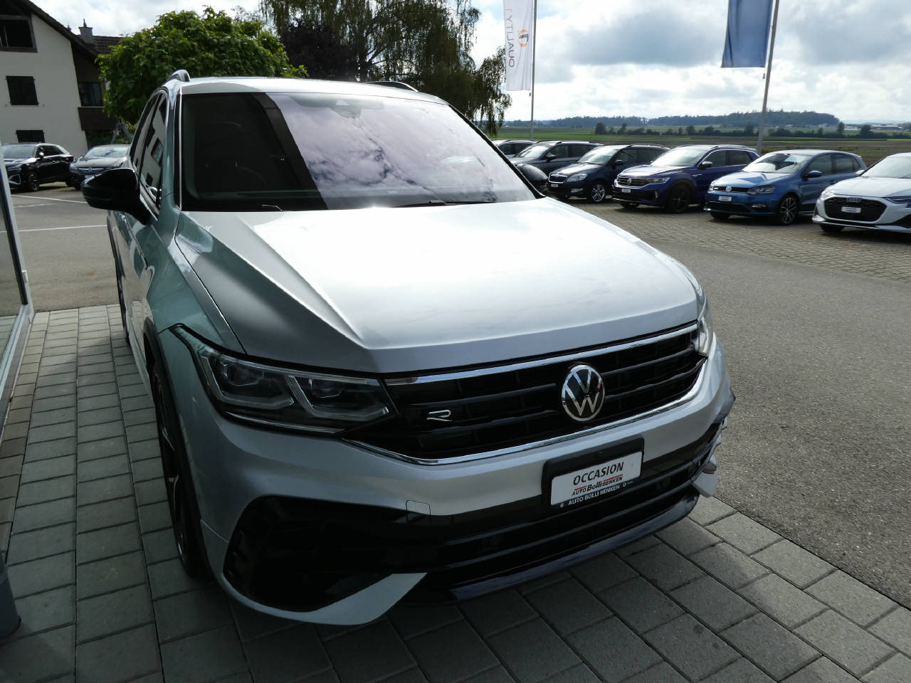 VW Tiguan 2.0 TSI R DSG-showroom-element-3