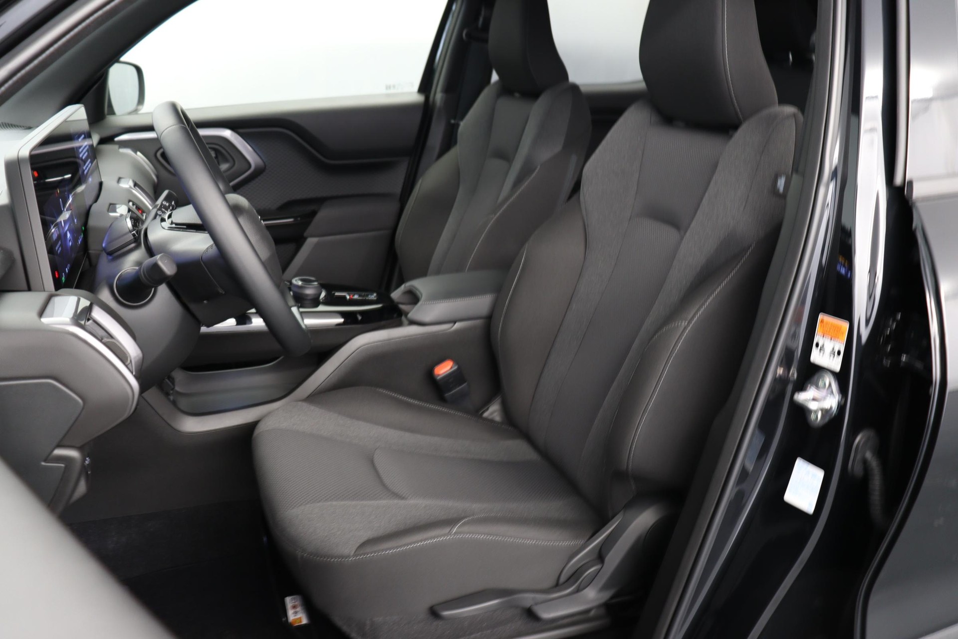 TOYOTA Urban Cruiser Comfort-showroom-element-2