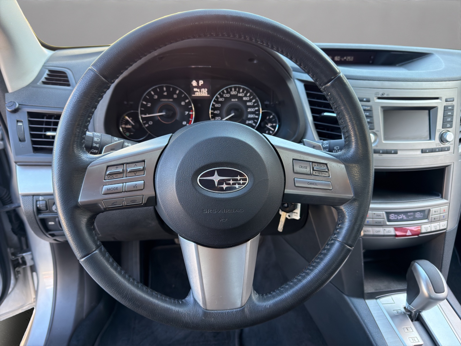 SUBARU Legacy 2.0i Advantage AWD Lineartronic-image-9