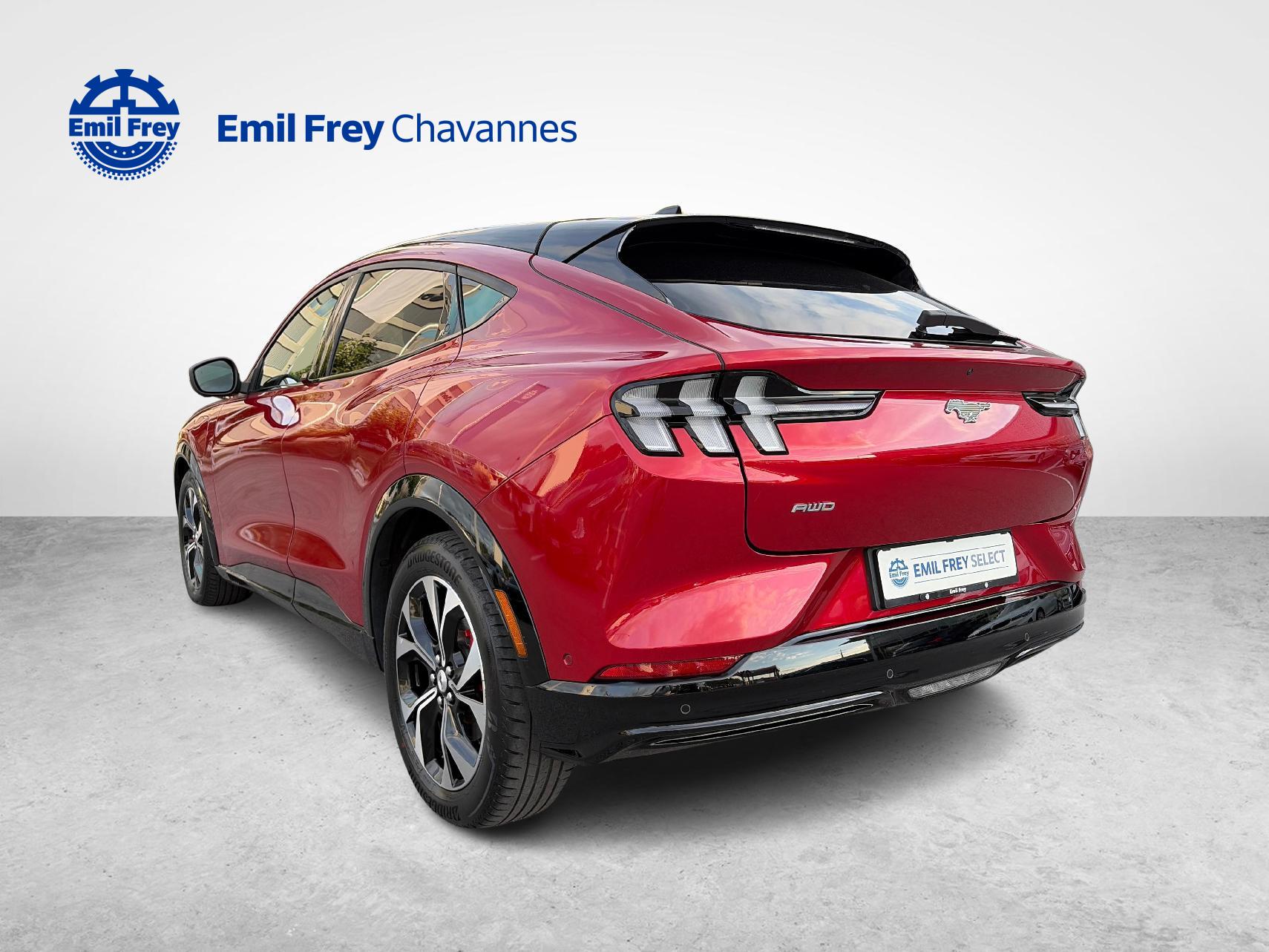 FORD Mustang Mach-E Extended AWD-image-4
