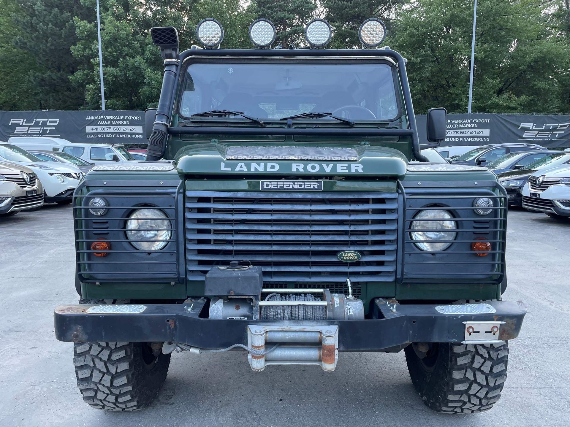 LAND ROVER Defender 90 SoftTop 2.5 Td5