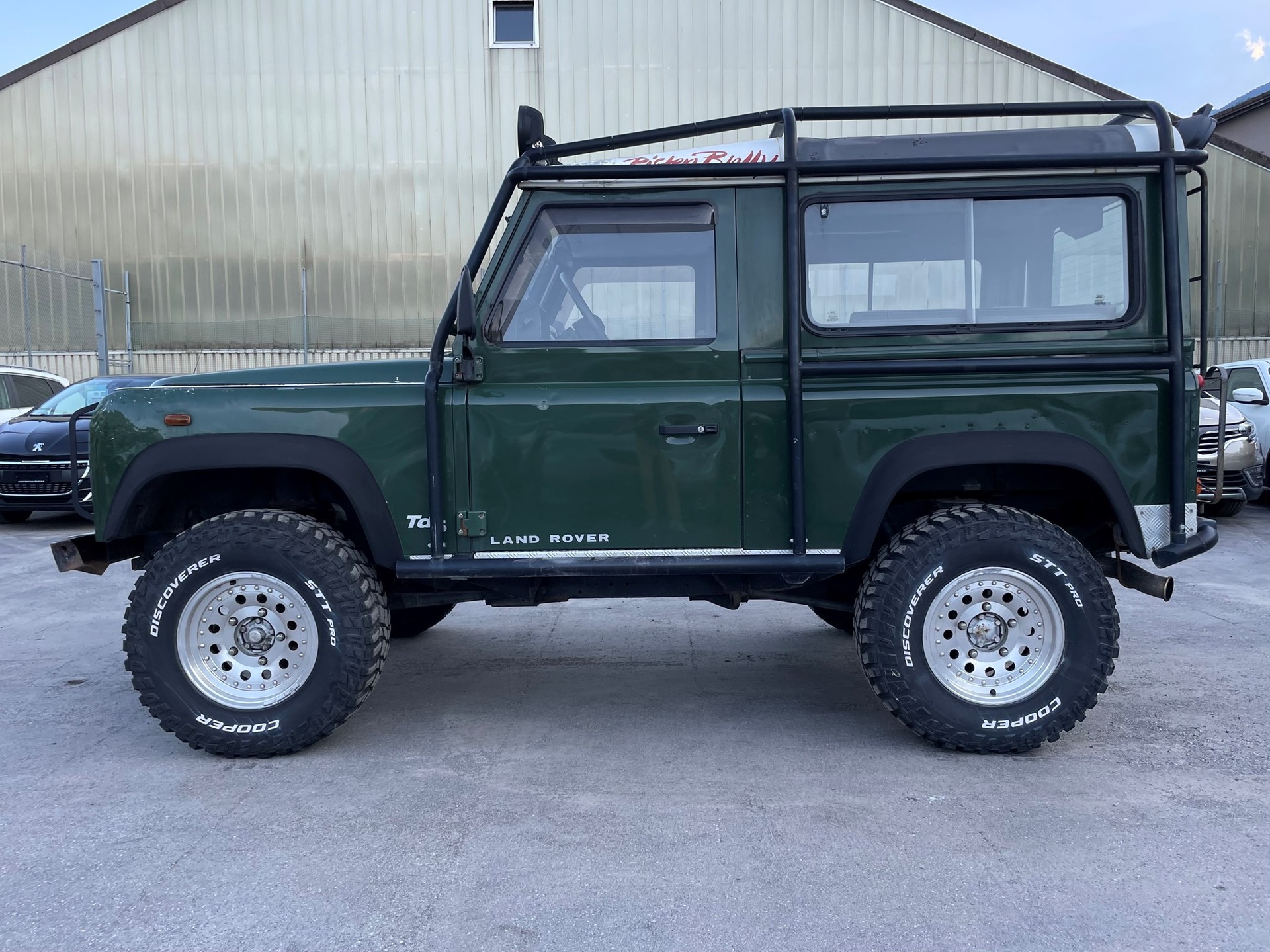 LAND ROVER Defender 90 SoftTop 2.5 Td5-image-6