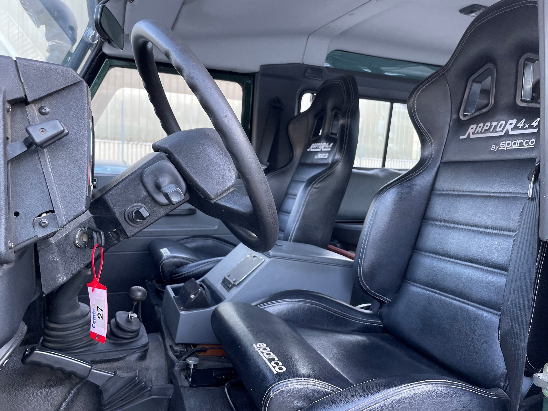 LAND ROVER Defender 90 SoftTop 2.5 Td5-image-8