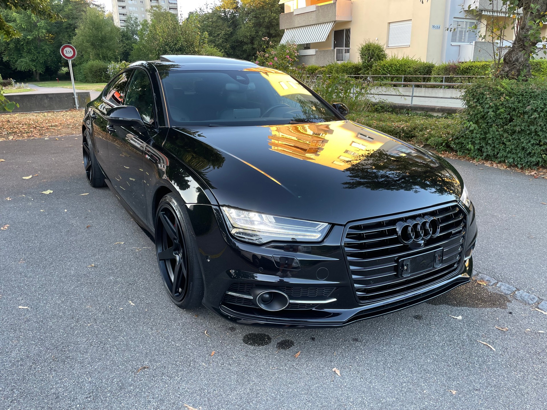 AUDI A7 Sportback 3.0 BiTDI quattro tiptronic 385PS-image-11
