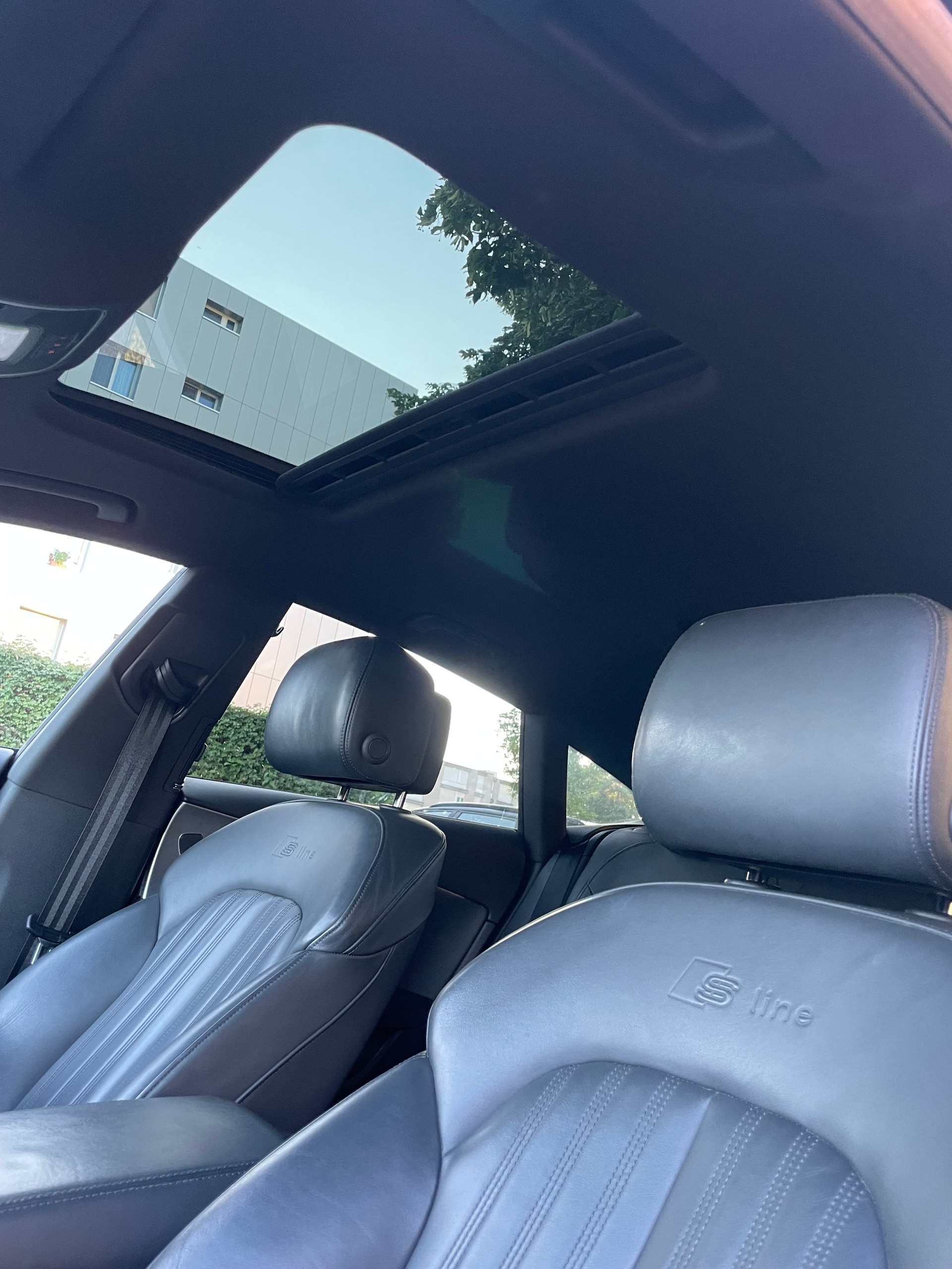 AUDI A7 Sportback 3.0 BiTDI quattro tiptronic 385PS-image-5